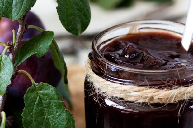 Plum jam with cocoa and walnut – a simple and delicious recipe, how to cook step by step