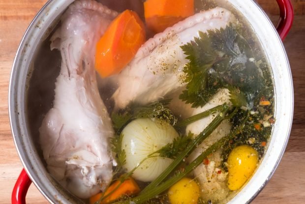 Turkey broth 