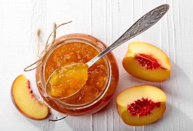 Peach jam is a simple and delicious recipe, how to cook step by step