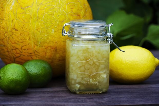 Melon jam with lemon for winter