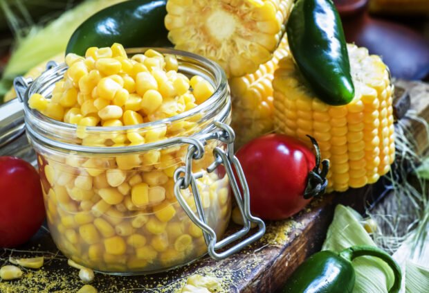 Canned corn for winter