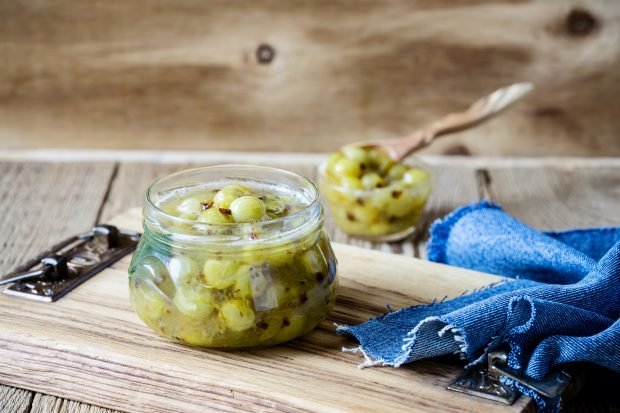 Gooseberry jam is a simple and delicious recipe, how to cook step by step