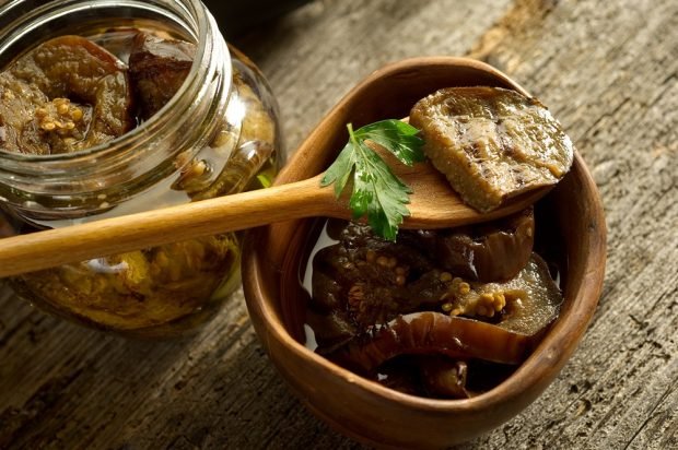 Eggplants with onions for winter