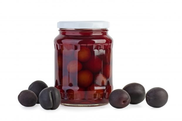 Plum in syrup with seeds for the winter is a simple and delicious recipe, how to cook step by step