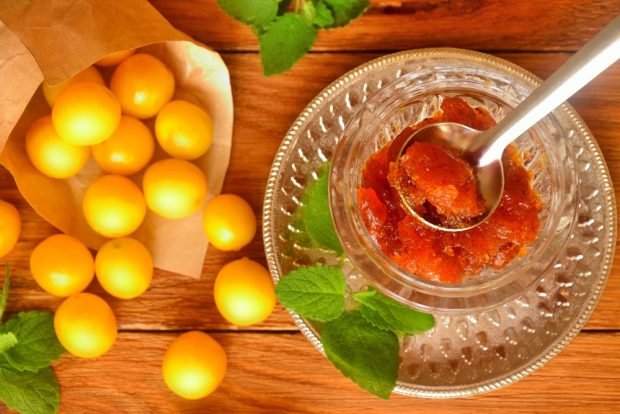 Cherry plum jam with orange 