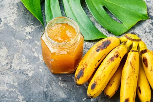 Banana jam with citric acid 