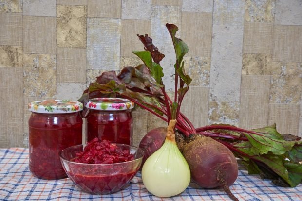 Beetroot salad for winter – a simple and delicious recipe, how to cook step by step