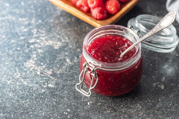 Raspberry sauce for meat for winter – a simple and delicious recipe, how to cook step by step