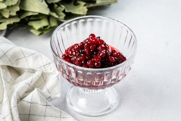 Soaked cranberries for winter