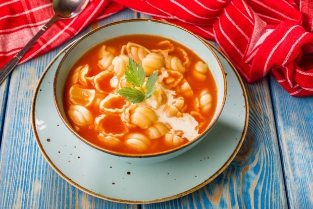 Tomato soup with pasta – a simple and delicious recipe, how to cook step by step