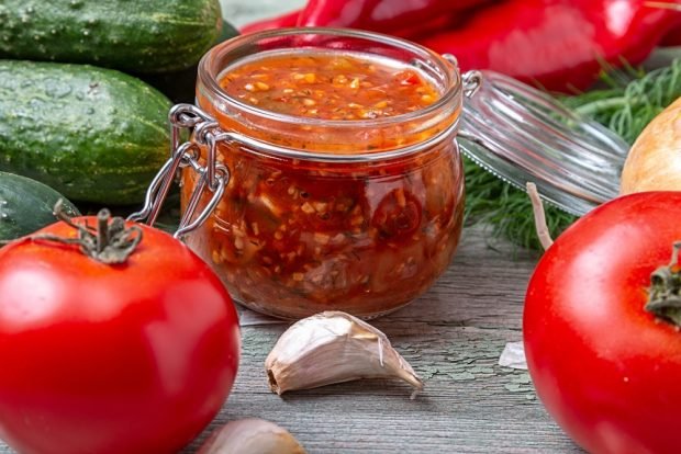 Spicy vegetable sauce for winter