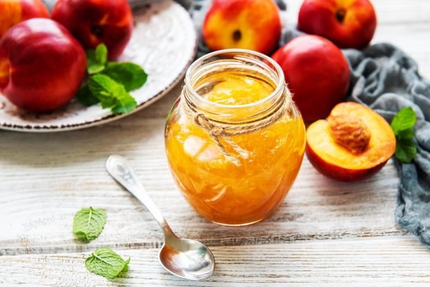 Nectarine jam is a simple and delicious recipe, how to cook step by step