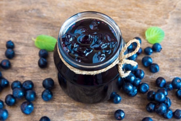 Blueberry jam