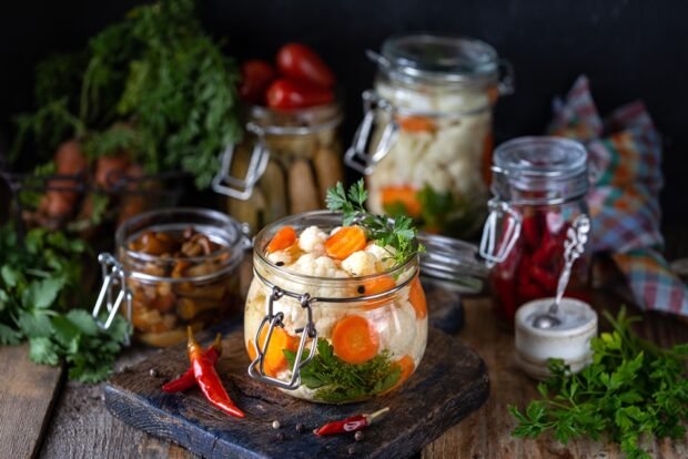 Canned cauliflower 