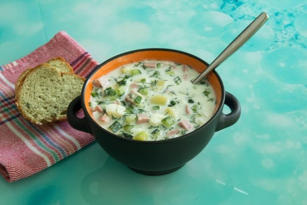 Okroshka with milk 