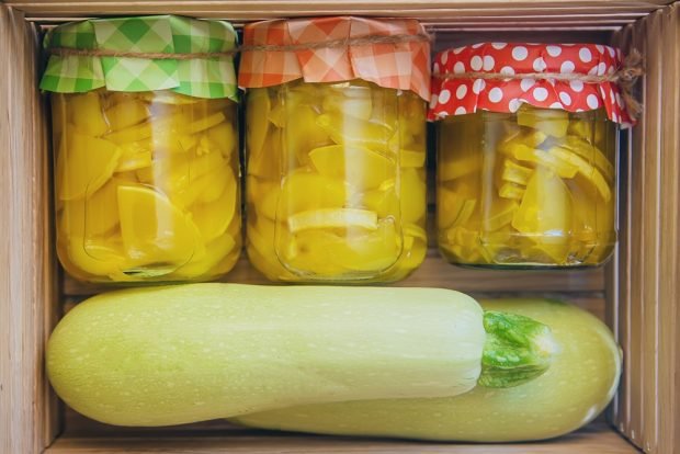 Zucchini compote for winter is a simple and delicious recipe, how to cook step by step