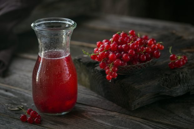 Red currant compote for winter without sterilization – a simple and delicious recipe, how to cook step by step