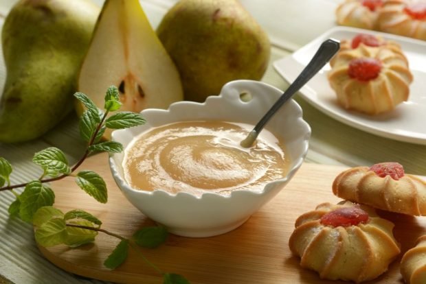 Pear condensed milk for winter