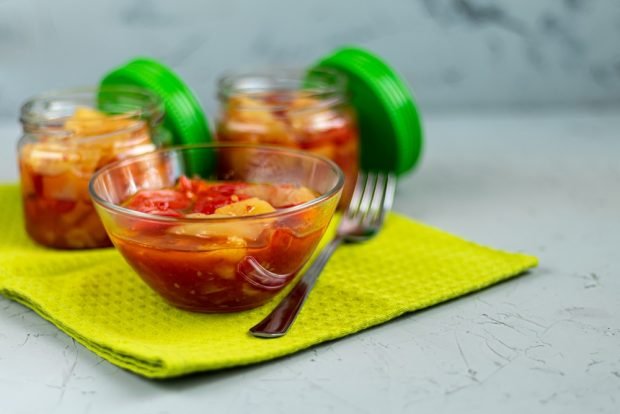 Winter tomato salad is a simple and delicious recipe how to cook step by step