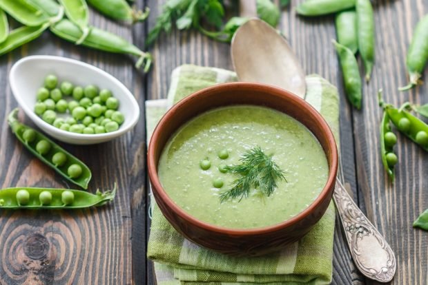 Pea soup-puree with cheese – a simple and delicious recipe, how to cook step by step