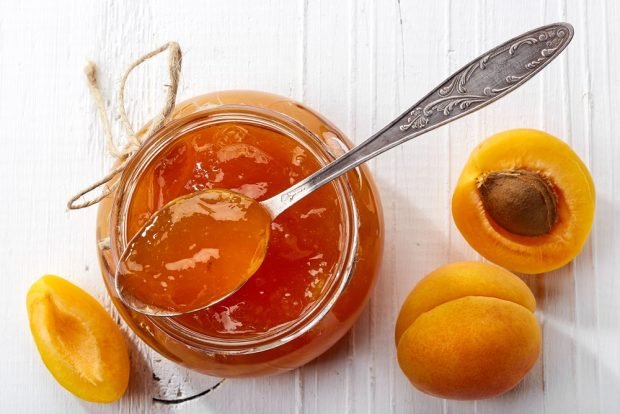 Apricot jam with agar