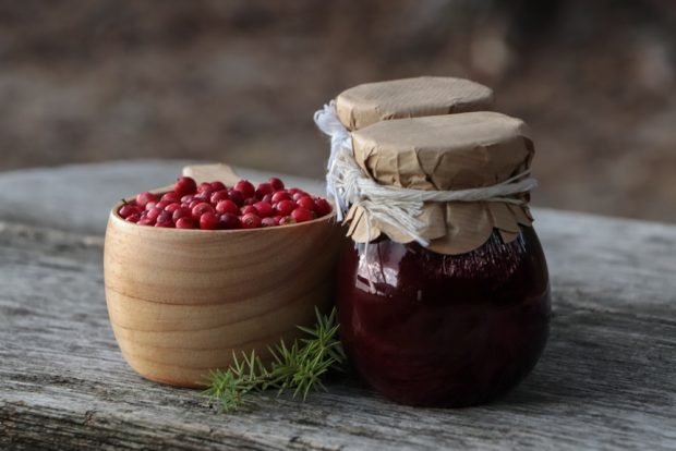 Lingonberry jam – a simple and delicious recipe, how to cook step by step