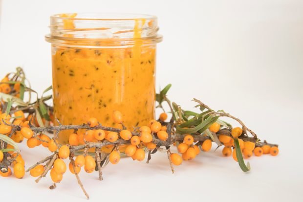 Sea buckthorn jam with sugar