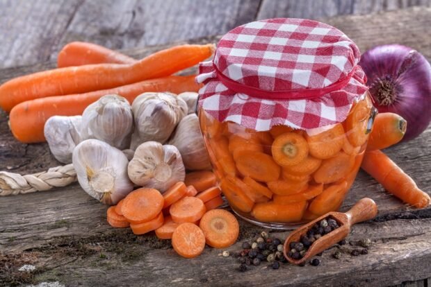 Canned carrots in circles 