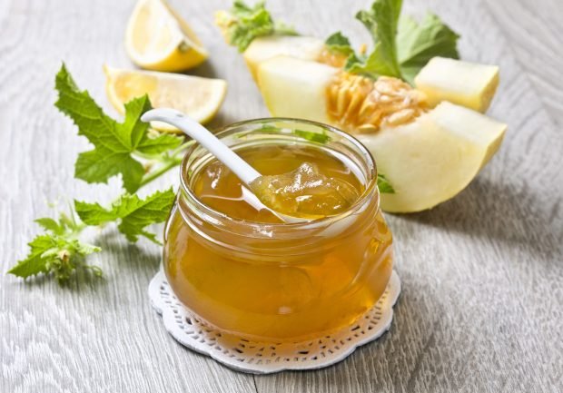 Melon in syrup for winter without sterilization