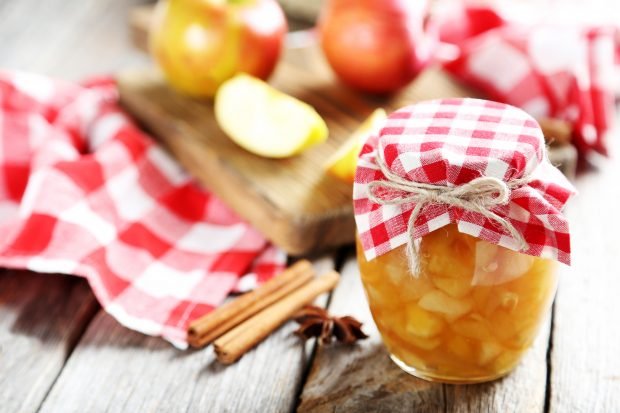 Apple jam – a simple and delicious recipe, how to cook step by step