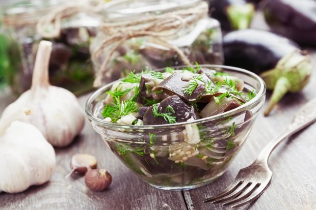 Eggplant as mushrooms with dill and garlic for winter