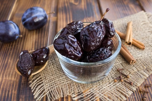 Pickled plum for winter – a simple and delicious recipe, how to cook step by step