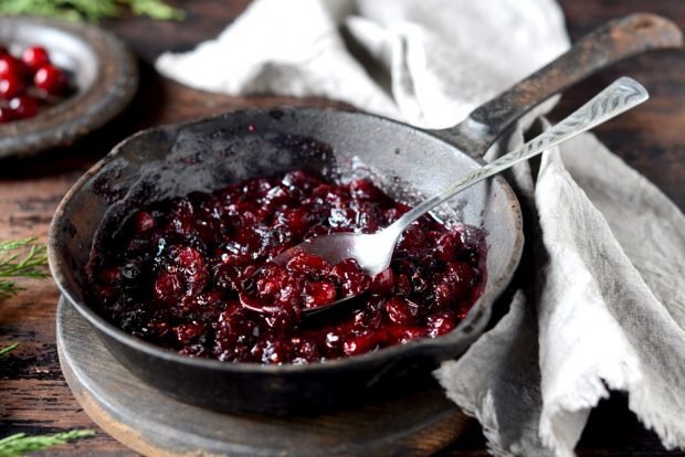 Chokeberry sauce for winter – a simple and delicious recipe, how to cook step by step