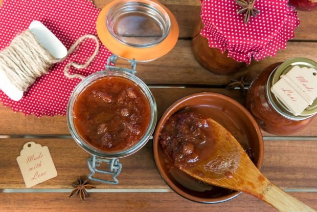 Gooseberry sauce for winter