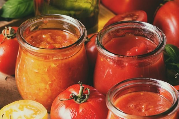 Tomato ketchup with mustard for winter is a simple and delicious recipe, how to cook step by step