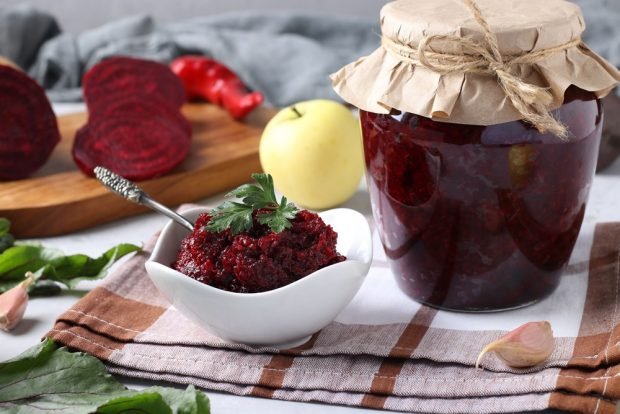 Pickled grated beetroot for winter