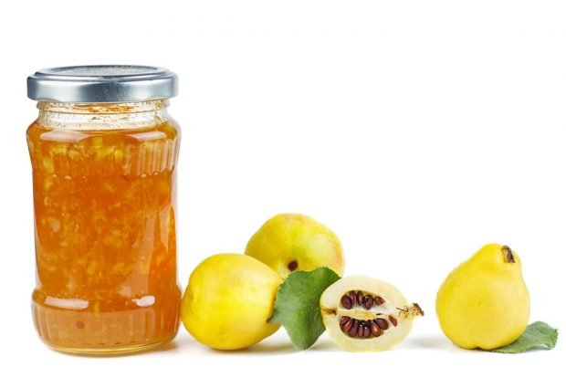 Japanese quince jam