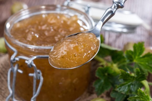 Gooseberry jelly with lemon is a simple and delicious recipe, how to cook step by step