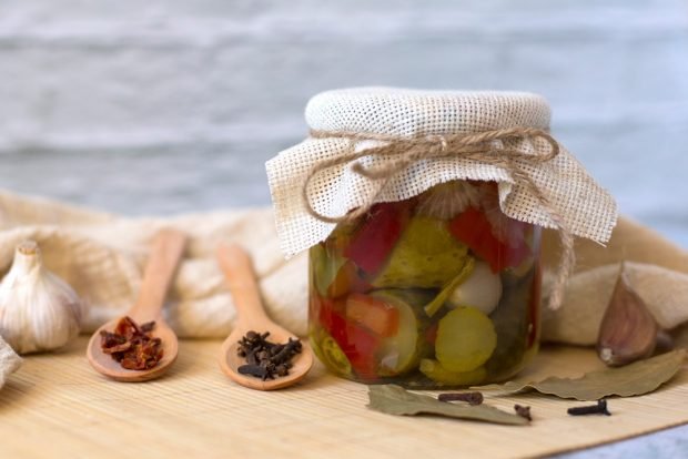 Cucumber salad with Dijon mustard for winter 