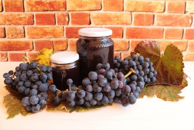 Isabella grape seedless jam