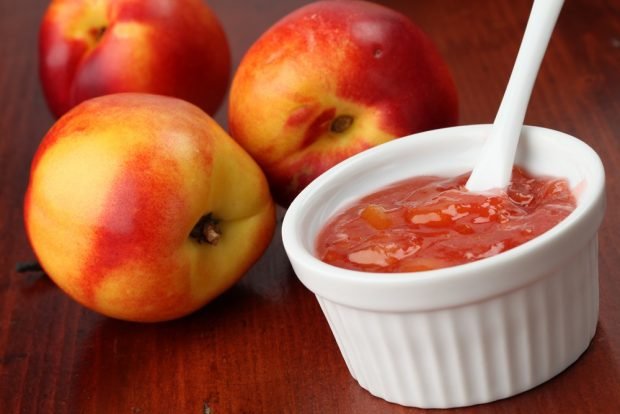 Nectarine jam