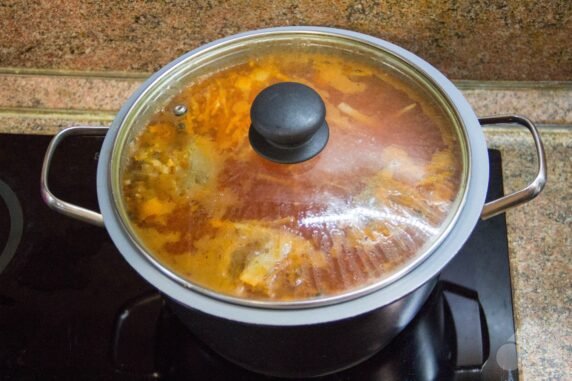 Borscht with beef: photo of recipe preparation, step 8