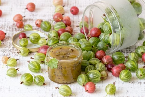 Gooseberry jam with gelatin