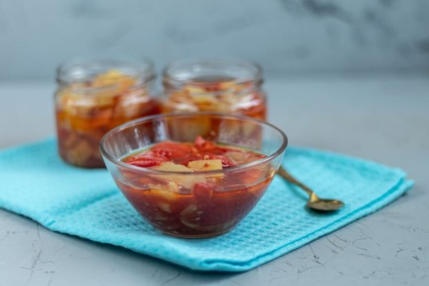 Lecho of zucchini with tomatoes for winter 