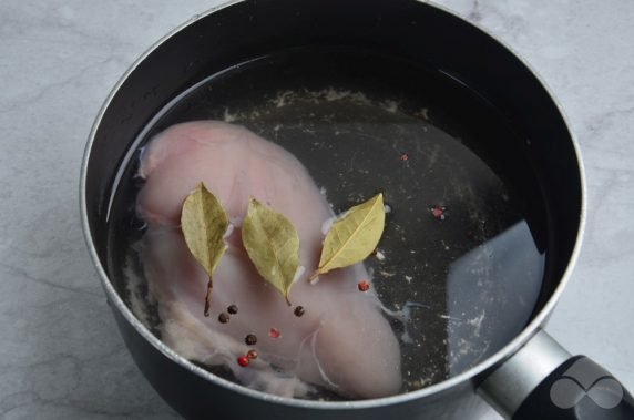 Light chicken broth with pasta : photo of recipe preparation, step 1