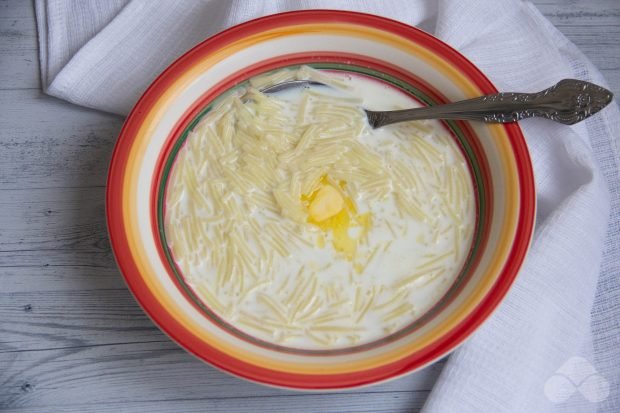 Perfect milk soup with vermicelli