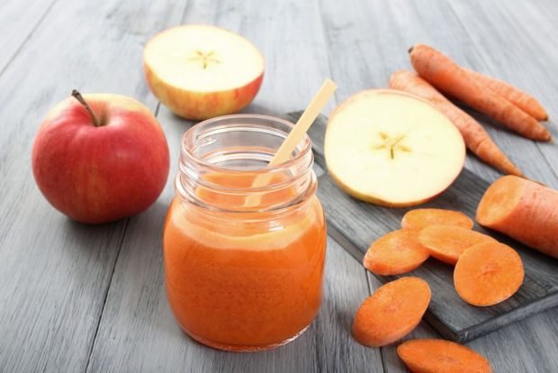 Apple and carrot juice for winter