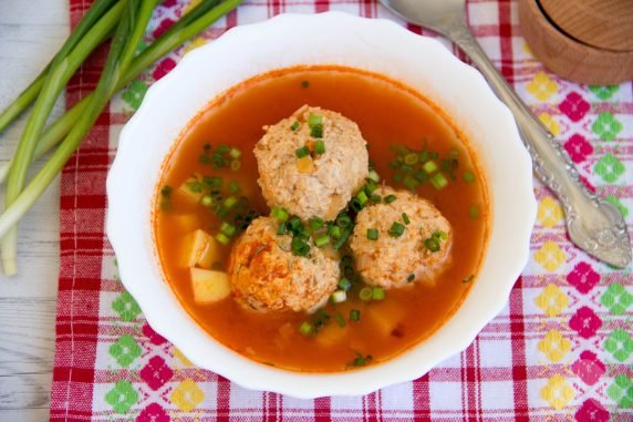 Mexican soup with chicken meatballs: photo of recipe preparation, step 7