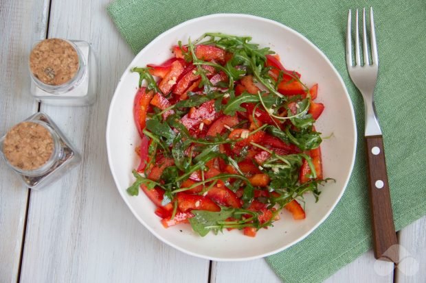 Pickled pepper salad with arugula – a simple and delicious recipe with photos (step by step)
