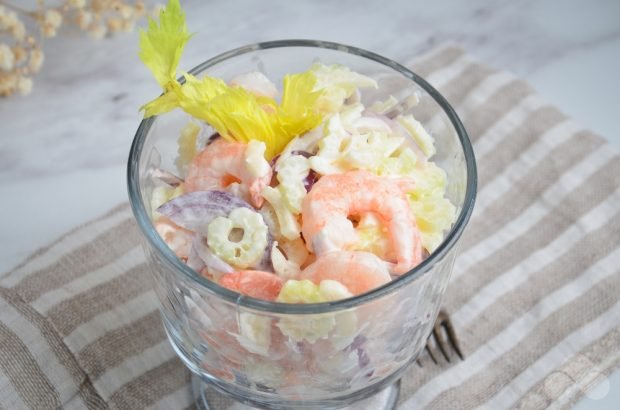 Shrimp and celery salad – a simple and delicious recipe with photos (step by step)